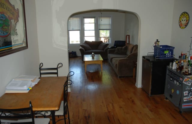 1824 N Mozart 2 - 1824 North Mozart Street, Chicago, IL 60647
