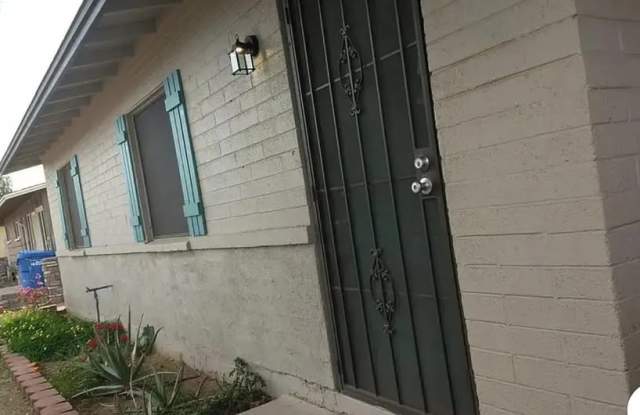 1417 East La Salle Street photos photos