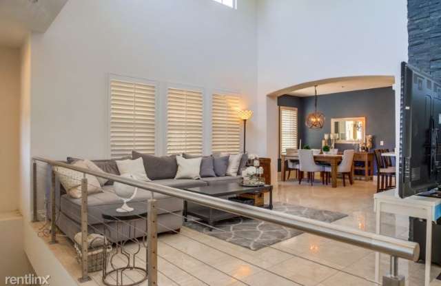 2748 Piantino Cir Gallery 3