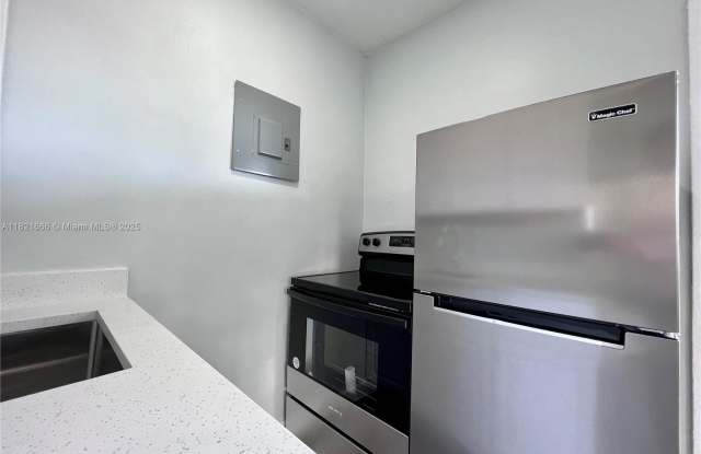 2091 nw 18thst #144 photos photos