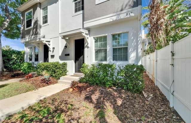 537 DELMAR TERRACE S - 537 Delmar Terrace South, St. Petersburg, FL 33701 537 DELMAR TERRACE S - 537 Delmar Terrace South, St. Petersburg, FL 33701
