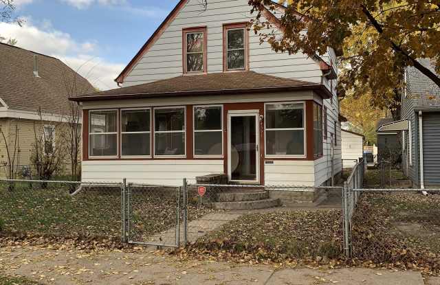 4351 Knox Ave N - 4351 Knox Avenue North, Minneapolis, MN 55412