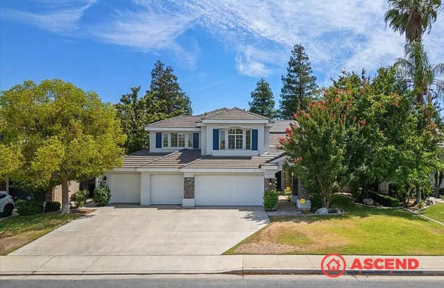 Beautiful 5 Bedroom Home in Seven Oaks! photos photos