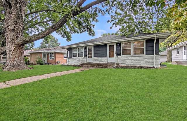 5711 Xerxes Avenue South photos photos