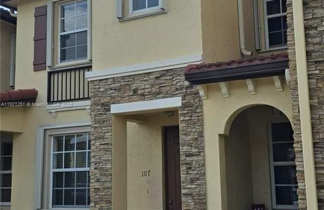 3320 NE 13th Cir Dr photos photos 3320 NE 13th Cir Dr photos photos