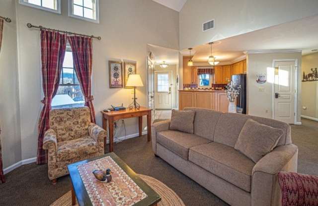 8 Pine Cres photos photos
