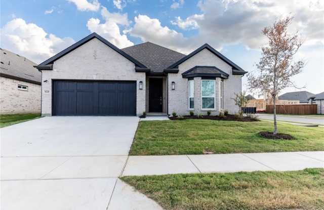 6124 Shasta Creek Road photos photos