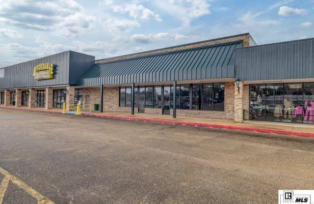 2031 E MADISON AVENUE - 2031 East Madison Avenue, Bastrop, LA 71220 2031 E MADISON AVENUE - 2031 East Madison Avenue, Bastrop, LA 71220
