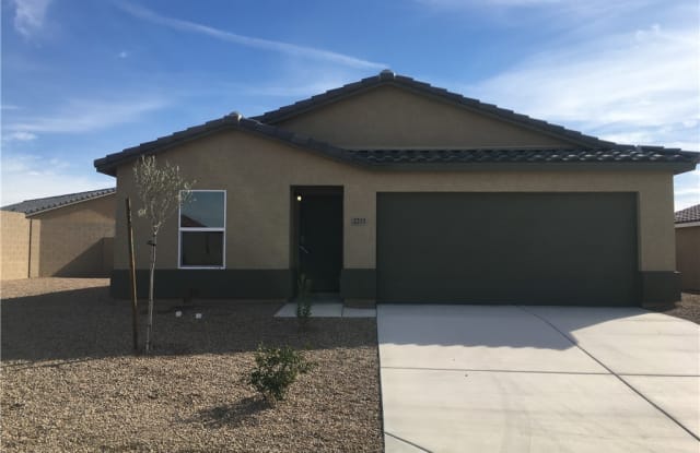 2210 E Arapaho Lane - 2210 East Arapaho Road, Fort Mohave, AZ 86426