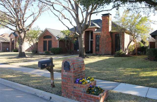 4208 Meadowdale Drive Gallery 2