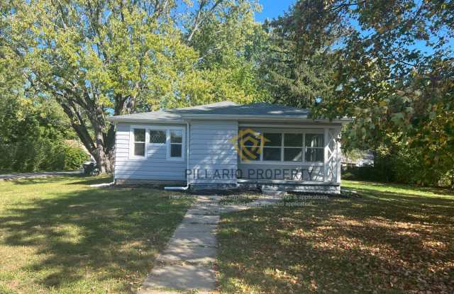Newly Renovated, 3 Bedroom, 1 Bathroom Home Available NOW! - 1804 Euclid Drive, Anderson, IN 46011