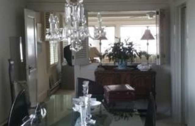 2 Beach Way Gallery 3