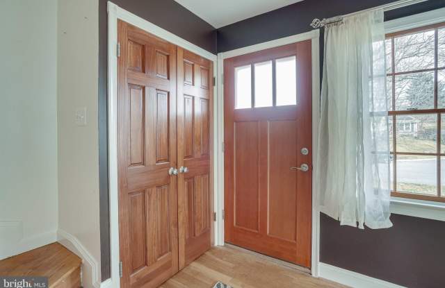4107 BYRD Court Gallery 2