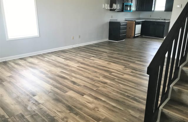 914 Prater Road photos photos