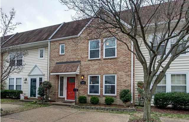 3 Bed 2.5 Bath Townhouse for rent in Norfolk ! photos photos