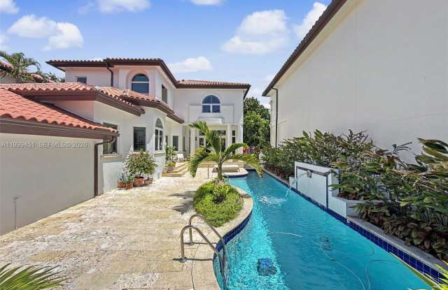 13689 Deering Bay Drive photos photos