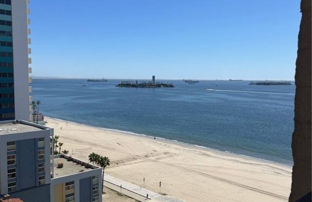 1750 E Ocean Boulevard photos photos