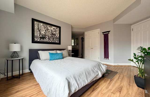 1080 WISCONSIN Avenue NW photos photos