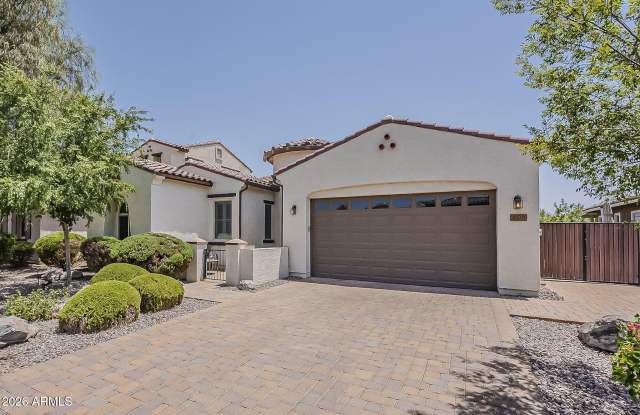 4135 E GRAND CANYON Drive Gallery 2