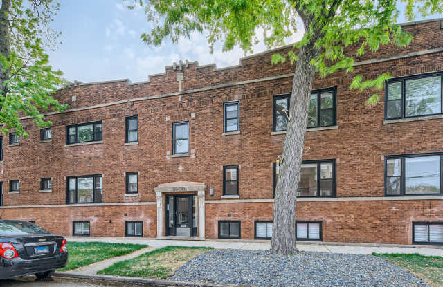 2604 N Springfield Ave photos photos