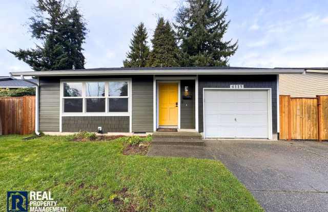Charming North Tacoma Home with Private Patio Spacious Yard! photos photos Charming North Tacoma Home with Private Patio Spacious Yard! photos photos
