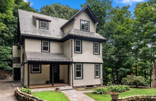 136 Academy Hill Rd. photos photos