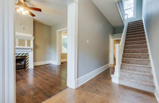 Renovated Perry South 3Bed 1.5 Bath Home – Move-In Ready Gallery 3