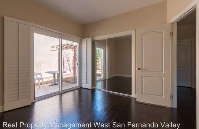 2615 Vanderbilt Ln #C Gallery 3