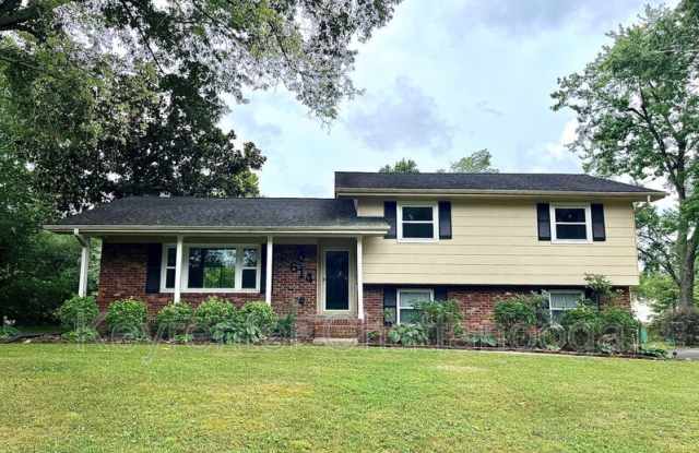 614 N Valley Dr - 614 North Valley Drive, Chattanooga, TN 37415