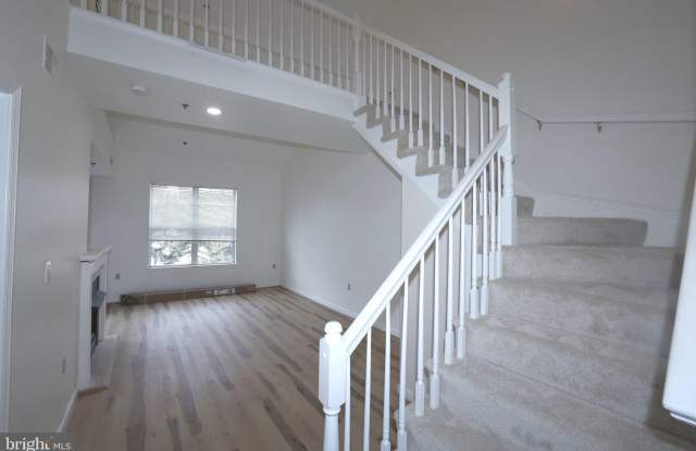 1641 INTERNATIONAL Drive Gallery 4
