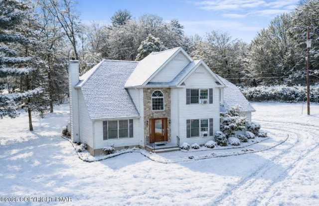 303 Jennis Lane photos photos