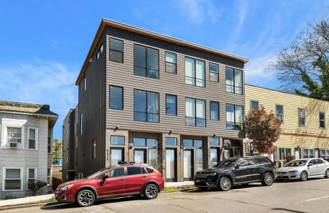Live/Work Townhome in the heart of Georgetown! photos photos