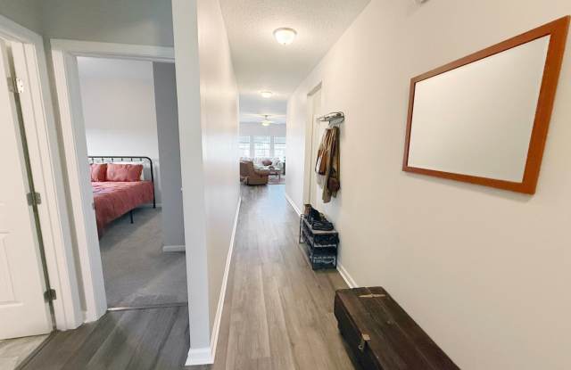 FOR RENT Gallery 4