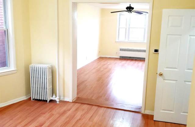 188 AVENUE C Gallery 3