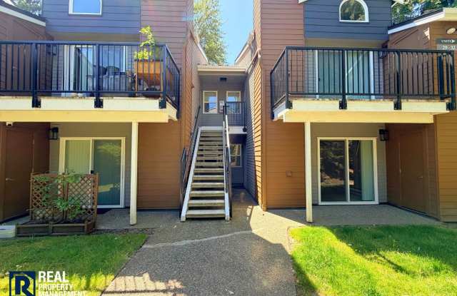 Saybrook Condo! 1 Bed/1 Bath with In-Unit Washer & Dryer & Covered Patio! photos photos Saybrook Condo! 1 Bed/1 Bath with In-Unit Washer & Dryer & Covered Patio! photos photos