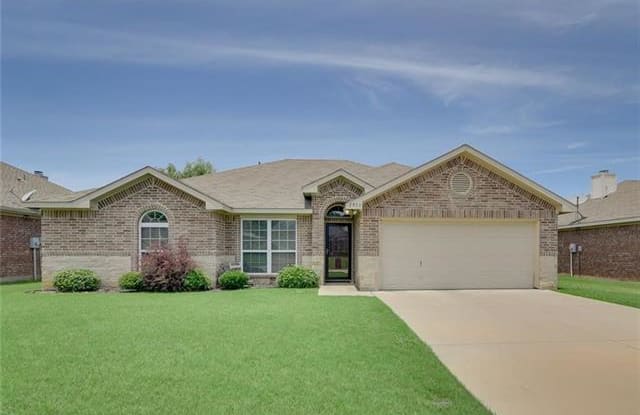 1910 Sail Fish Drive - 1910 Sail Fish Drive, Mansfield, TX 76063
