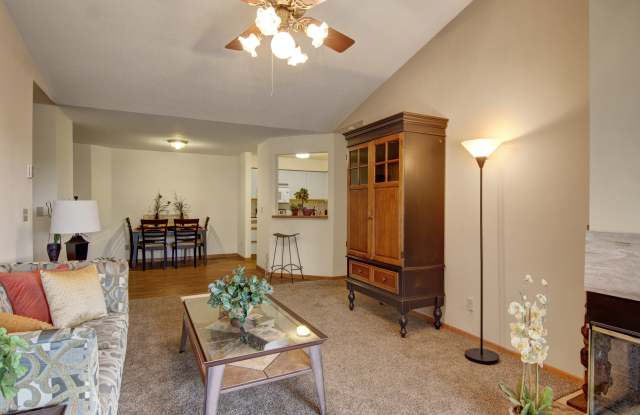 Town Centre Apartments Gallery 3
