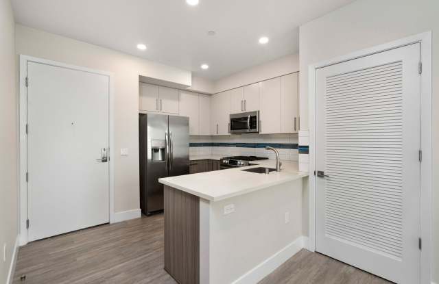 5550 Bonner LLC photos photos