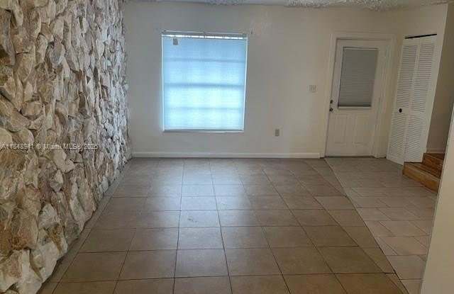 2755 NW 194th Ter photos photos