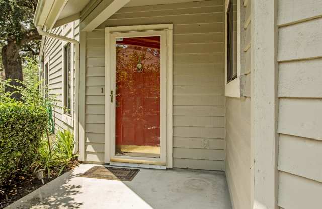 13 LOGGERHEAD LN Gallery 2