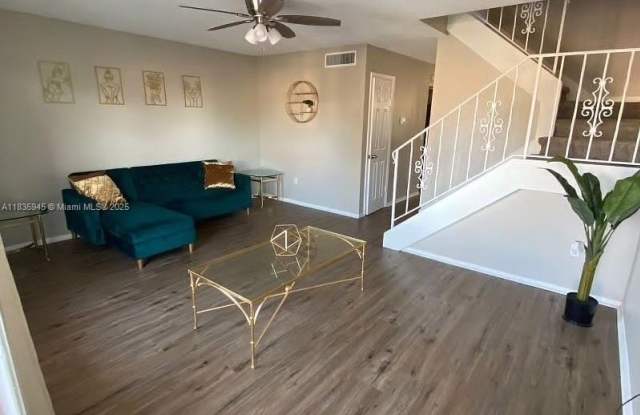 6060 Village Circle photos photos