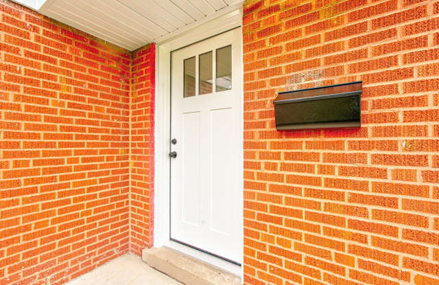 458 RICE Avenue Gallery 2