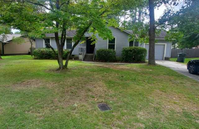MONTIBELLO - 7024 Calamar Drive, Fayetteville, NC 28314