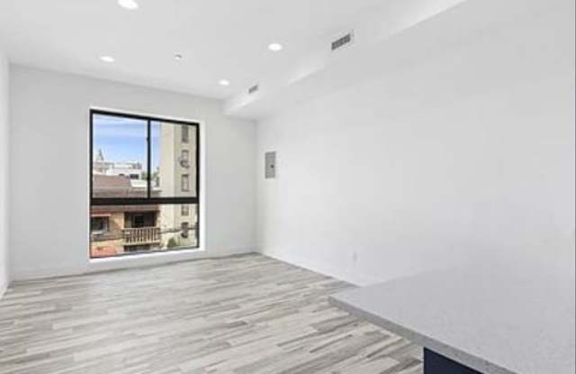 418 E 153rd St photos photos