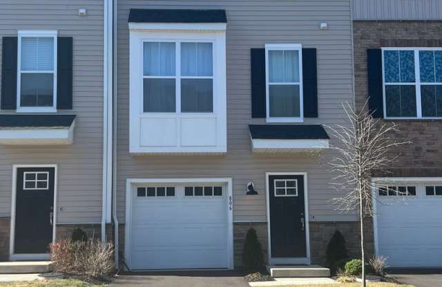 Luxurious 3-Bed Townhome in Spring City with One-Car Garage! Available December 1st! photos photos
