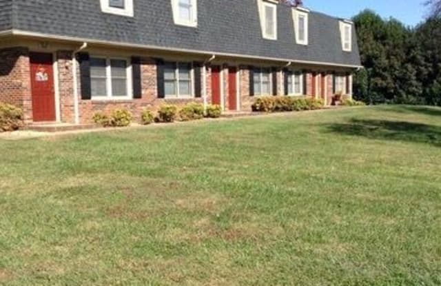 1240 Garrison Lane - 1240 Garrison Lane, Lincolnton, NC 28092