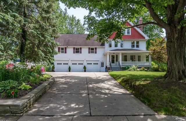 23500 Fairmount Blvd - 23500 Fairmount Boulevard, Shaker Heights, OH 44122