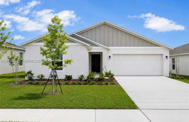 2406 MCKINLEY DRIVE Gallery 1