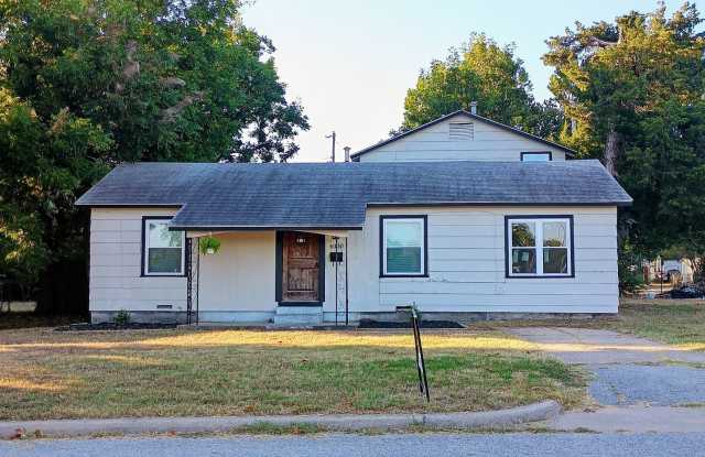 New Remodel-PROMO~FIRST FULL MONTH FREE! photos photos