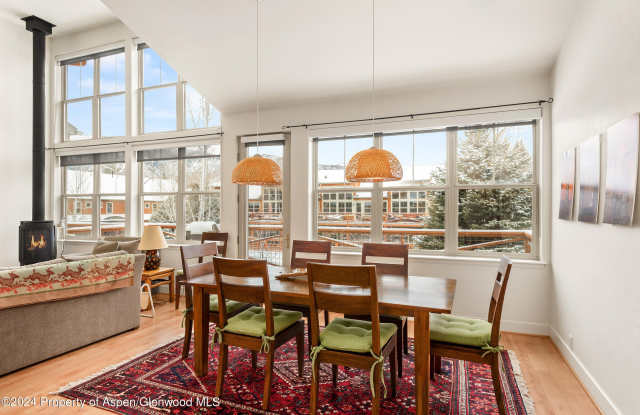 546 EVANS Court photos photos